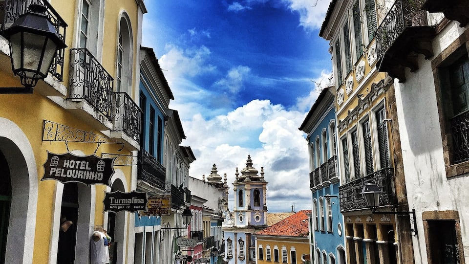 Arriving to the square