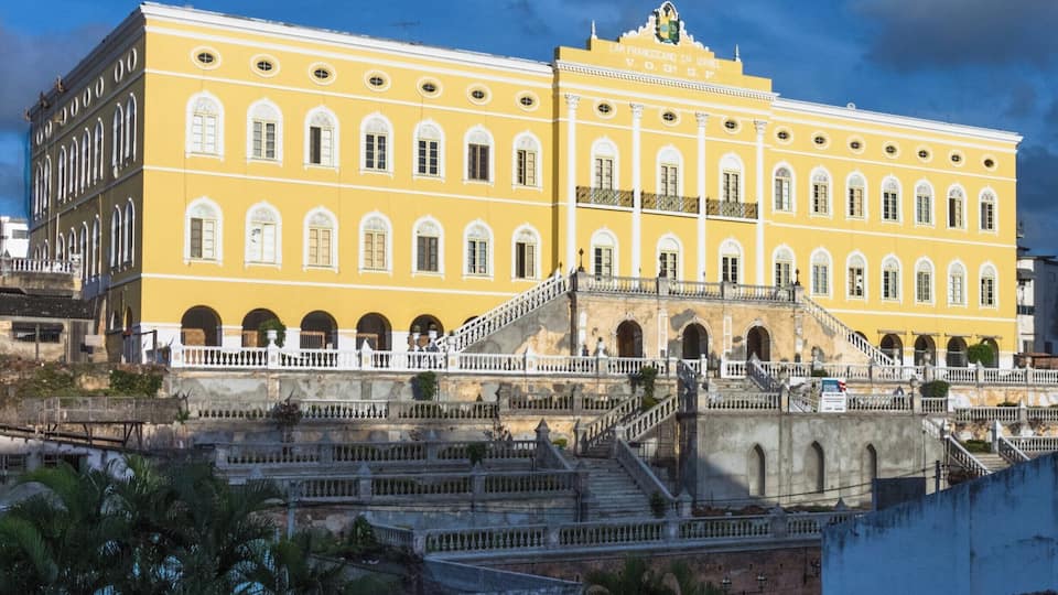 Lar Franciscano e Capel Santa Izabel, a Neoclassical structure, 1848. Built by member of the Ordem Terceira de São Francisco (Third Order of Saint Francis). #BVStrove