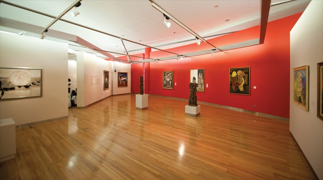 Santiago featuring art