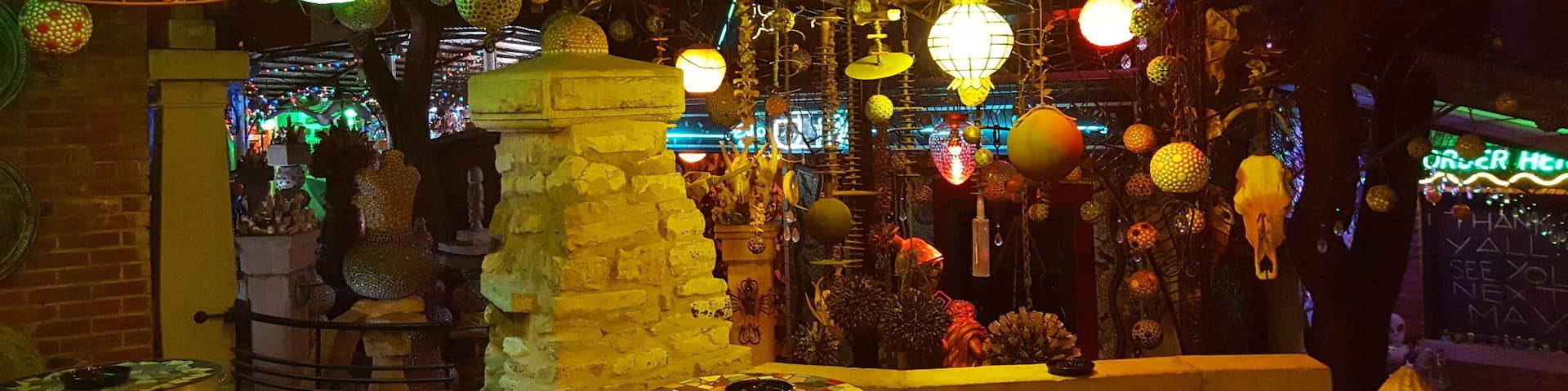 One of the coolest hidden gems in the city of St. Louis, Missouri, USA. This is Venice Cafe. The venue features live music and is covered in mosaics and random art. This is a photo outside on the patio. #urbanjungle #stlouis #missouri #venicecafe