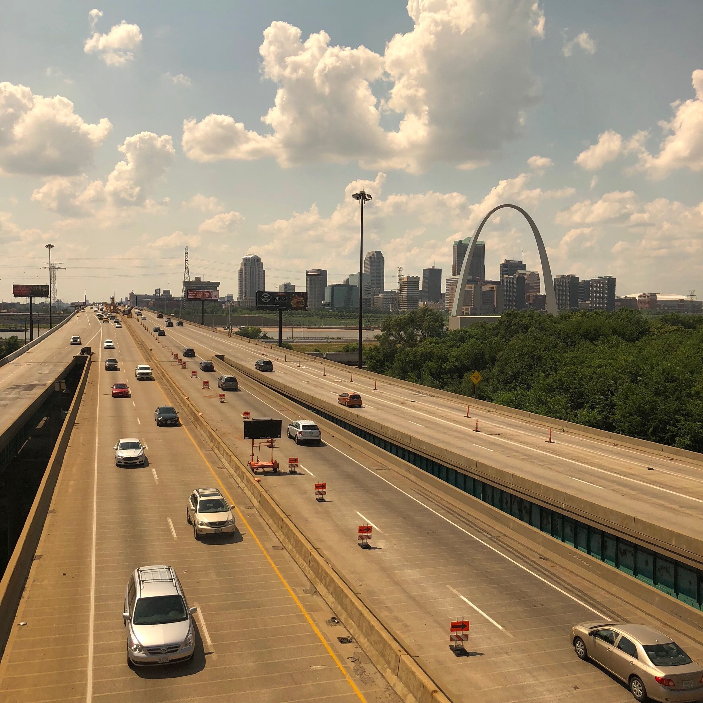 Waving farewell to St Louis from the train
#lifeatexpedia