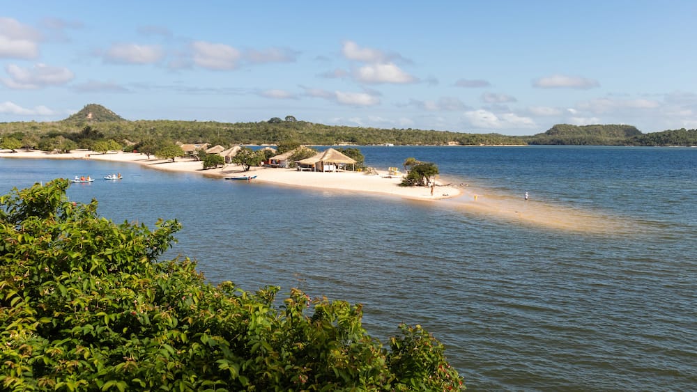 "Alter do ChâÂŁo" Beach, a freshwater beach along the Tapajos river, located in Santarem/Brazil.
