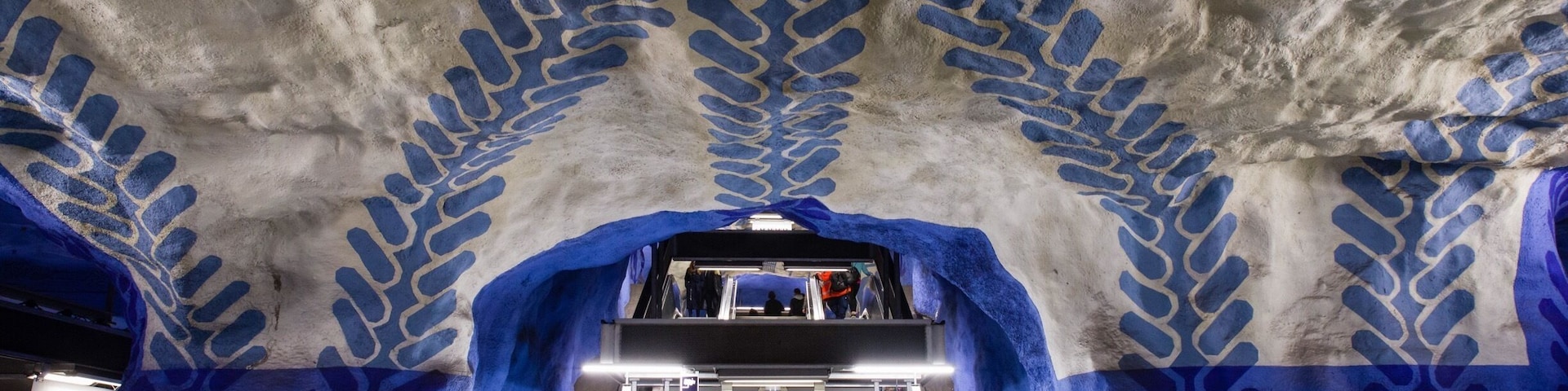 Stockholm underground is just incredible. You will find from red, to orange and blue art on the walls.
It is superb.
#BVSBlue