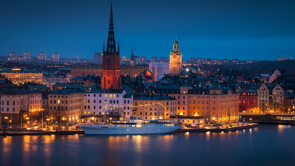 A lovely view of central Stockholm as seen from Skinnarviksberget on Södermalm.