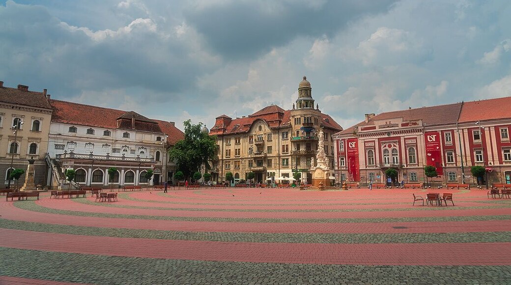 Piața Libertății another one of Timisoara's many amazing town squares.
Got a day to visit Timisoara? Check out my day guide: http://www.alwayswanderlust.com/a-day-in-timisoara-romania-little-vienna/