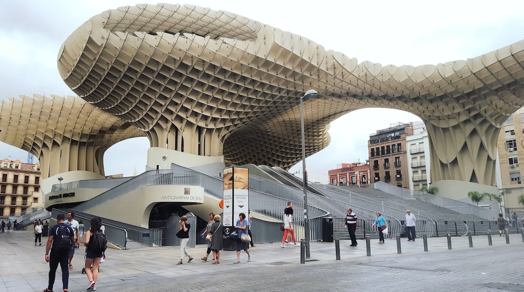 Plaza de la Encarnacion, Seville, Spain
#architecture