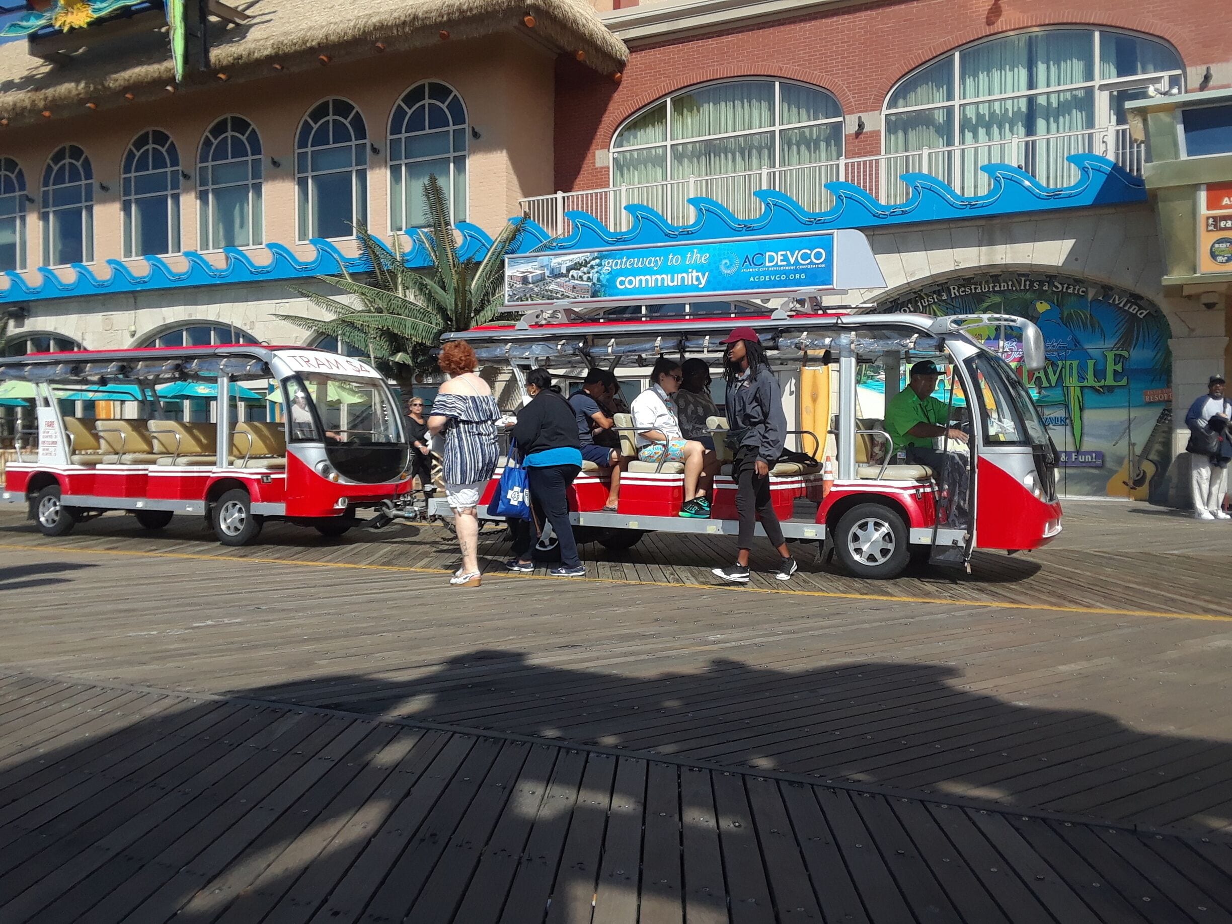 ATLANTIC CITY BOARDWALK TRAM