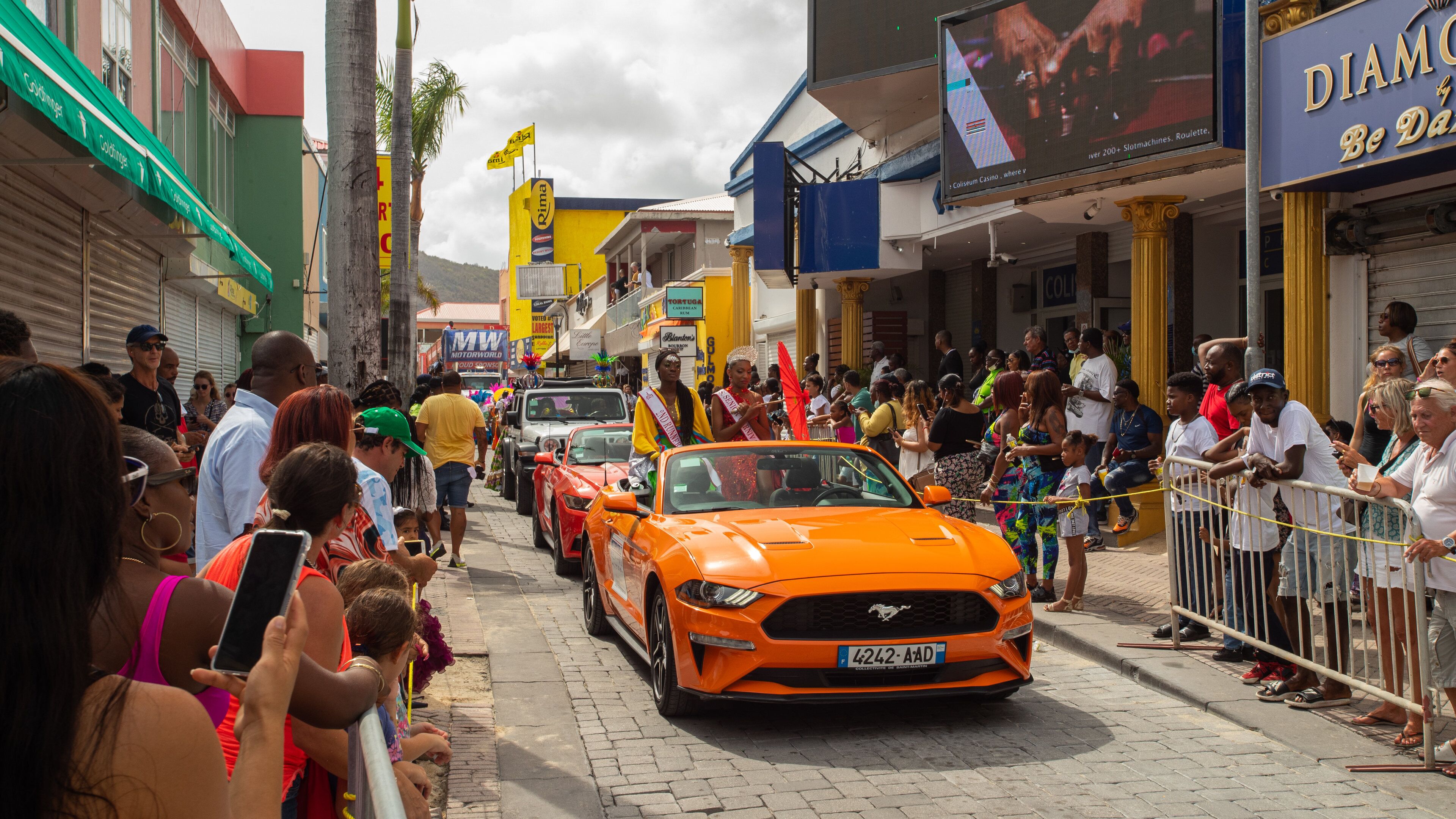 Philipsburg featuring street scenes and a festival