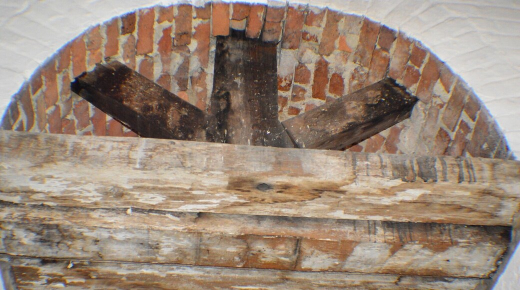 Original convict built brickwork. A lot of fascinating architecture and history is located here. I recommend visiting if your in Sydney.