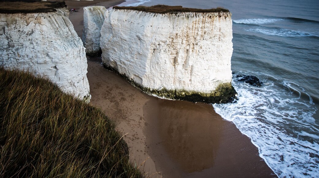Here is a photo of a sunrise over Botany Bay in Kent. Lovely morning. Nice beautiful moody clouds.