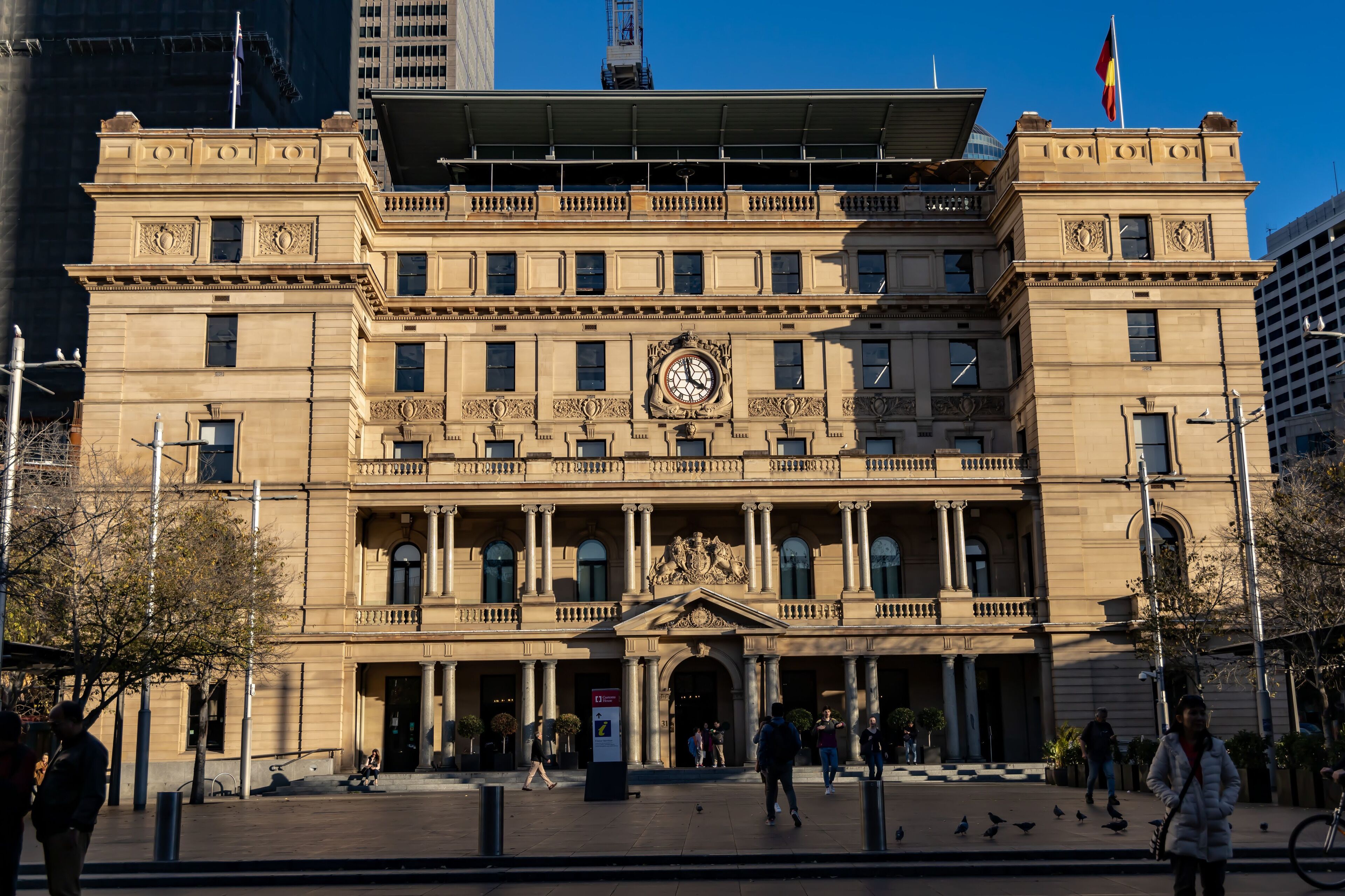 Since opening in 1845, Customs House has been the entry point for newly arrived goods, people and ideas flowing into Sydney. One of Sydney’s iconic heritage buildings, Customs House is open to everyone.