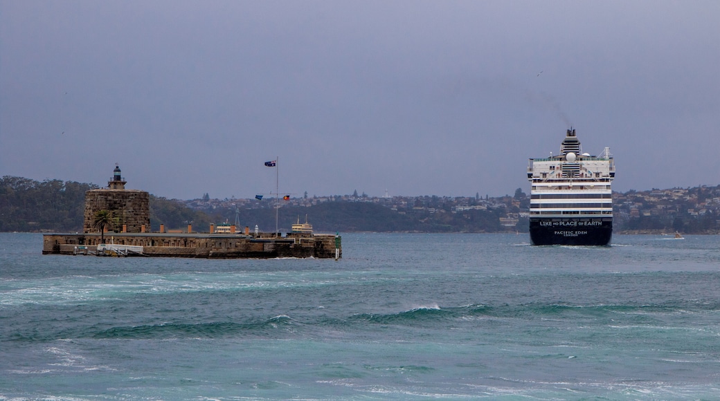 The Convicts of the past know why it is called "Pinchgut Island"