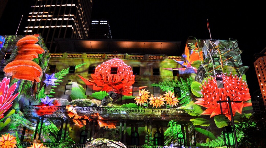 #VIVIDSydney.
Sydney's wintery light festival.
This cool light animation has stolen the show. Crowds of people come to Circular Quay to see this particular event.
The VIVID event is getting bigger and bigger each year and more and more places around town are joining in the event.
Don't miss VIVID from late May to June long weekend.