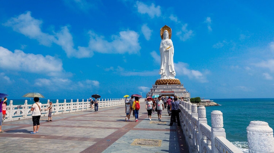 The #Guanyin of the South Sea of #Sanya,one of the largest cultural tourist attractions in China.
https://twitter.com/Beautifulgx