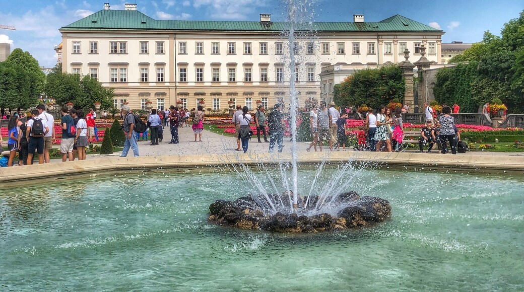 The fountain made its appearance in the Sound of Music with Maria and the children singing Do-Rey- Mi .... a drop of golden sun...
#soundofmusic