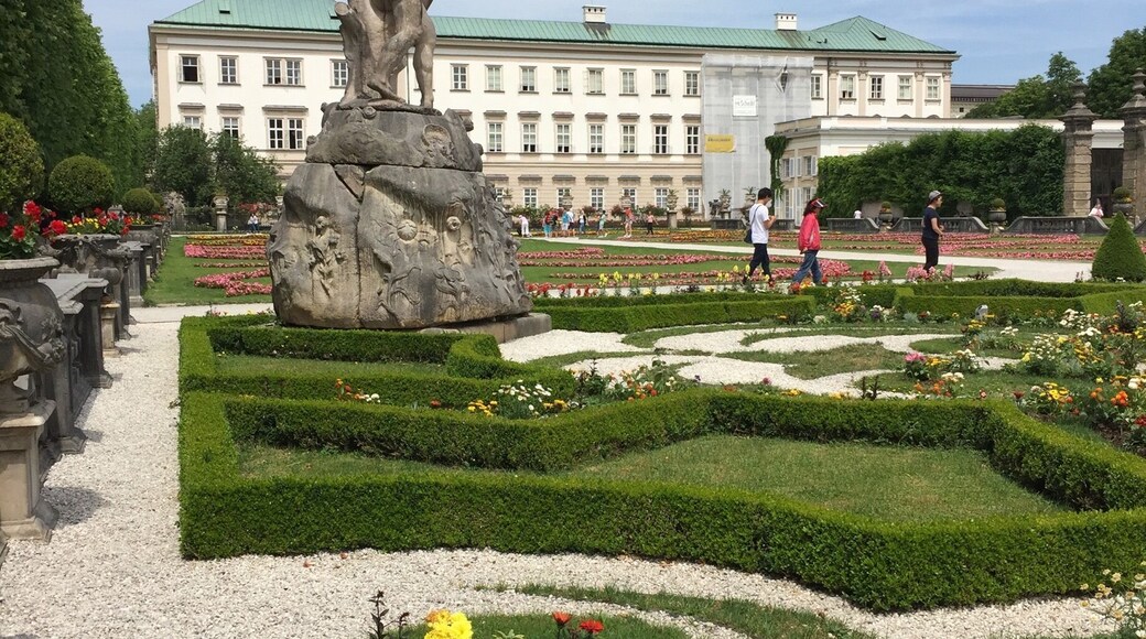 It is time to take a break and relax with a good cup of coffee at Schloss Mirabell. Feel well at Salzburg and don't miss Mozart!