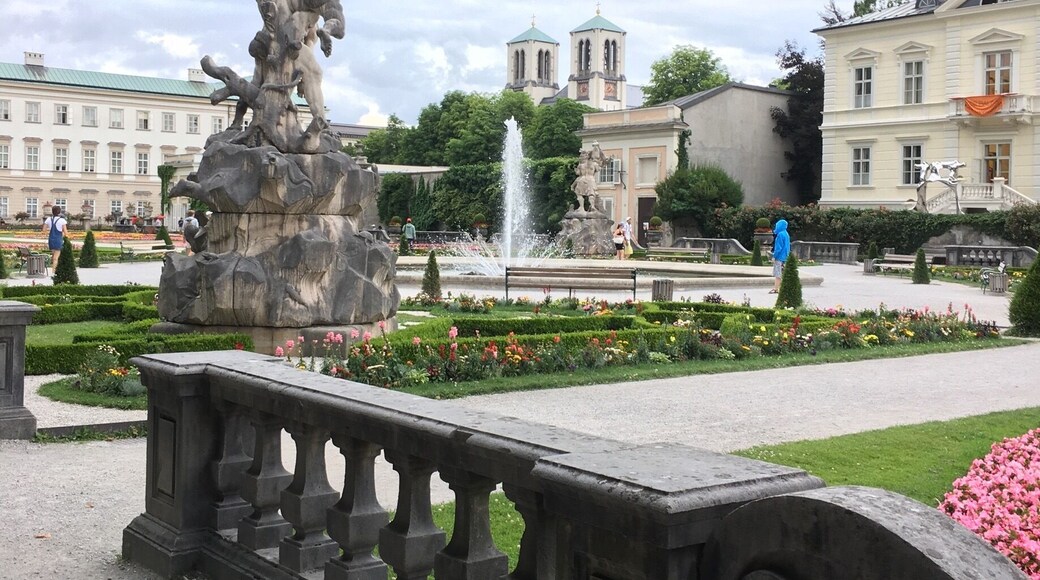 Jardines del palacio de Mirabell