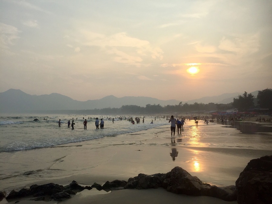 Roughly 2 hours away from Shenzhen, Xichong Beach is a nice change of scenery, but don’t expect solitude!