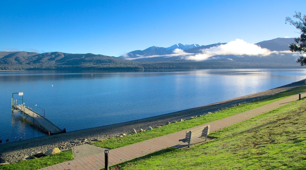 Te Anau featuring landscape views and a lake or waterhole