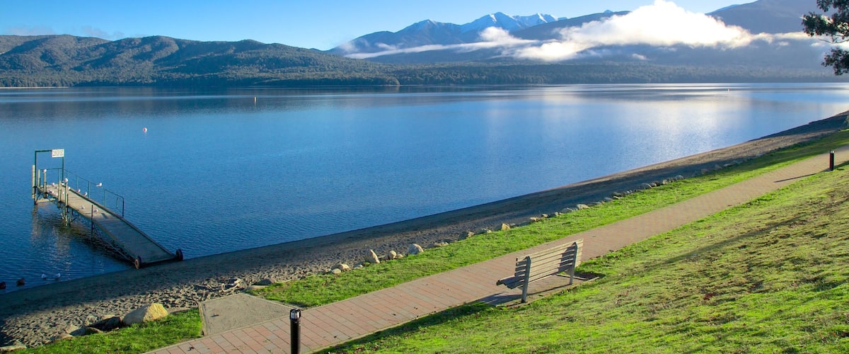 Te Anau featuring landscape views and a lake or waterhole