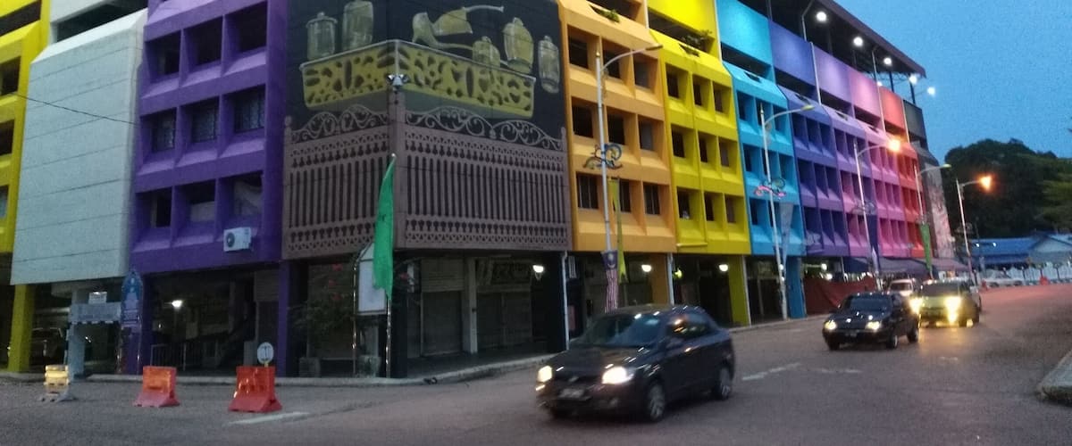 Pasar Payang at night