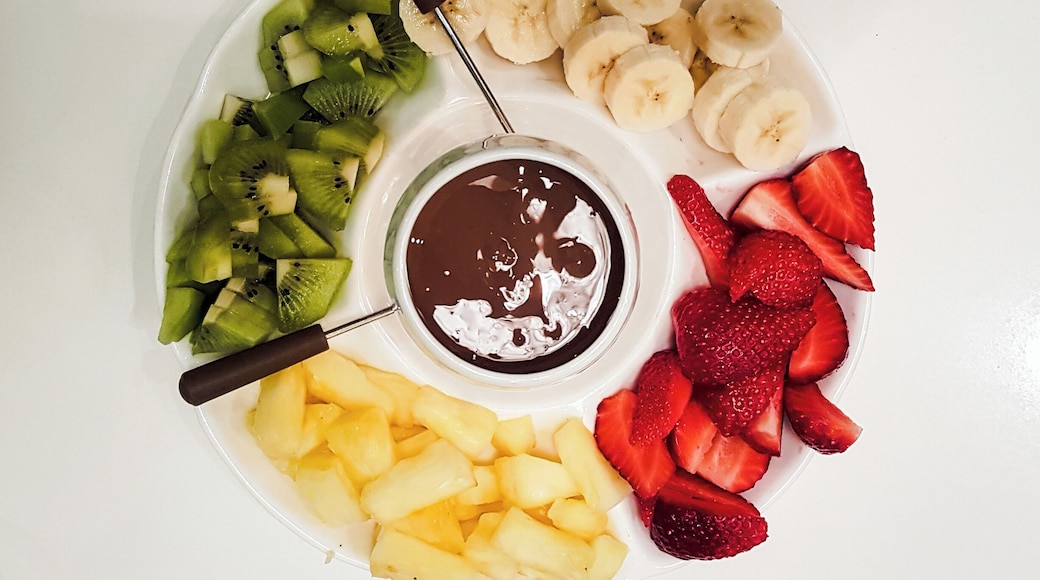 Chocolate fondue, anyone? Yes, please.
Nice place for an afternoon treat!
#tirana #goodfood #dessert