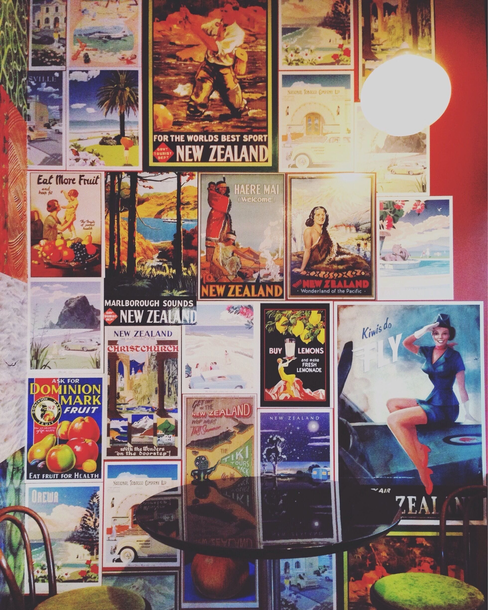 DeBrett is a great place for a 🍸
#Auckland #cafe #NewZealand