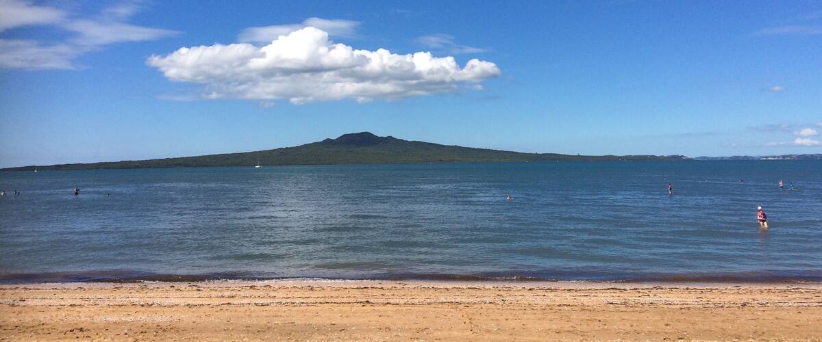 Perfect summer day.
This is a great family beach, shade, great views & when the tide is out you can almost walk to the island, so shallow!!! Go high tide if you want to swim
