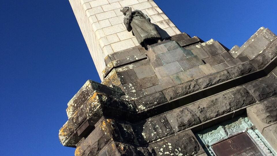 Take a walk up to the war memorial. It's like a stroll in the country in the city.