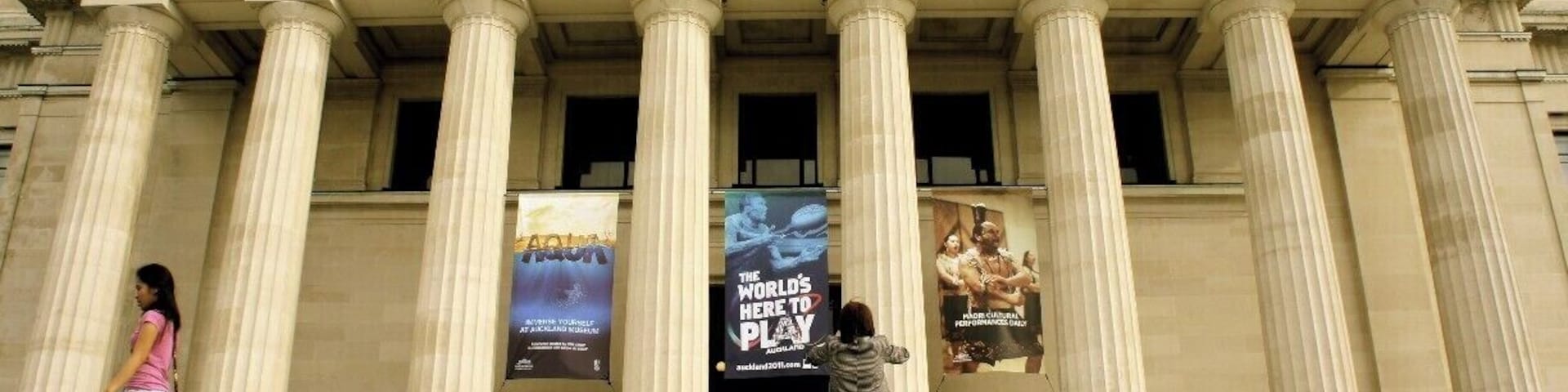 The Auckland Museum is an easy walk (or bus ride) from downtown and was a great way to spend 3+ hours!
I loved the exhibits and all the history on New Zealand and would highly recommend visiting!
https://www.aucklandmuseum.com/