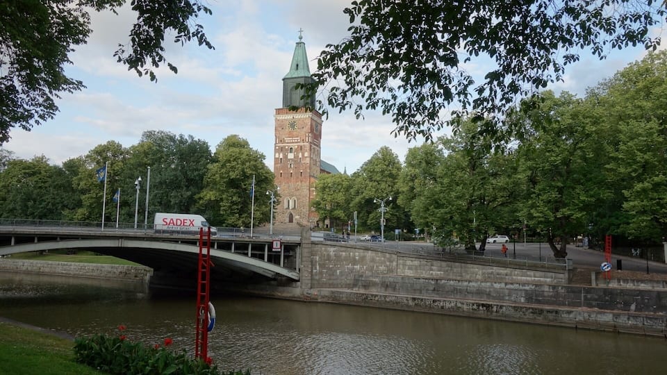Turku cathedral, view from the other side of the Aura river
