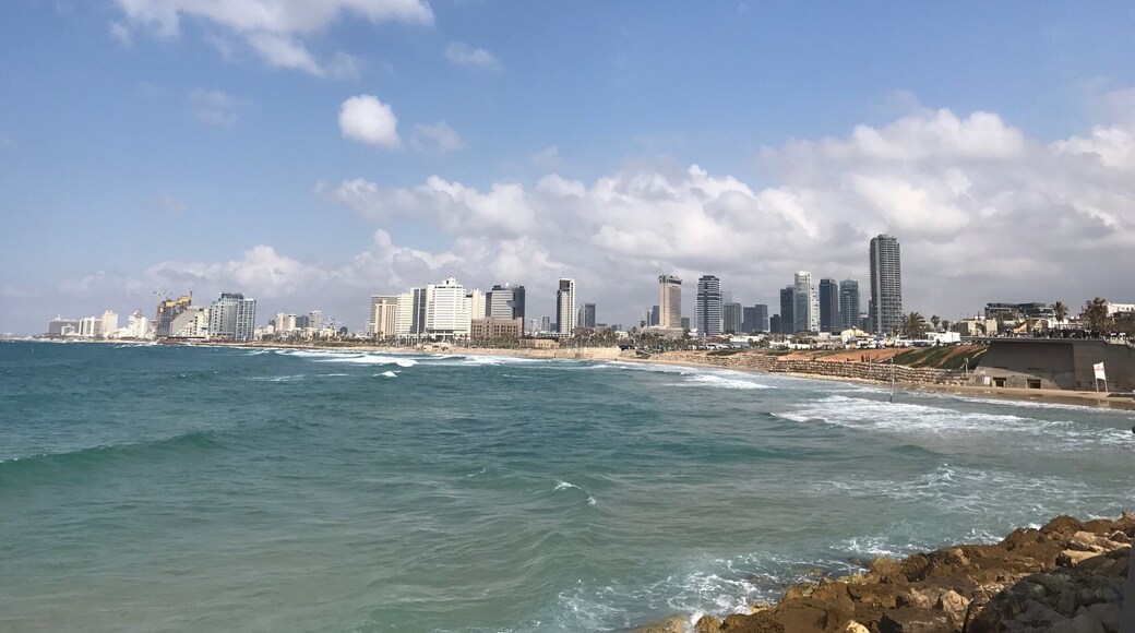The skyline of Tel Aviv https://www.anneklienssolotravelsandadventure.com/israel-road-trip-is-it-safe-for-female-solo-traveller/