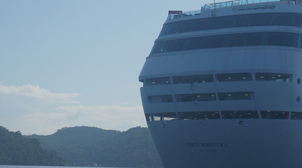 As you can see I took a cruise from Costa Cruceros to get there.