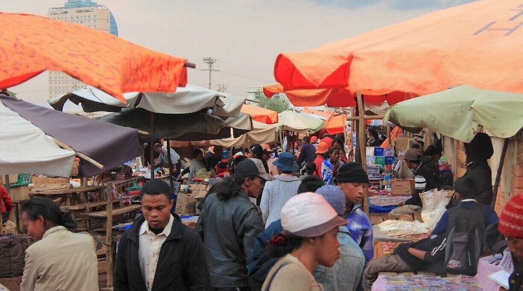 One of the busy markets of Madagascar's capital, Antananarivo (or Tana for short). The large building in the background is a Hilton, a place that seems to juxtapose its surroundings.
#market