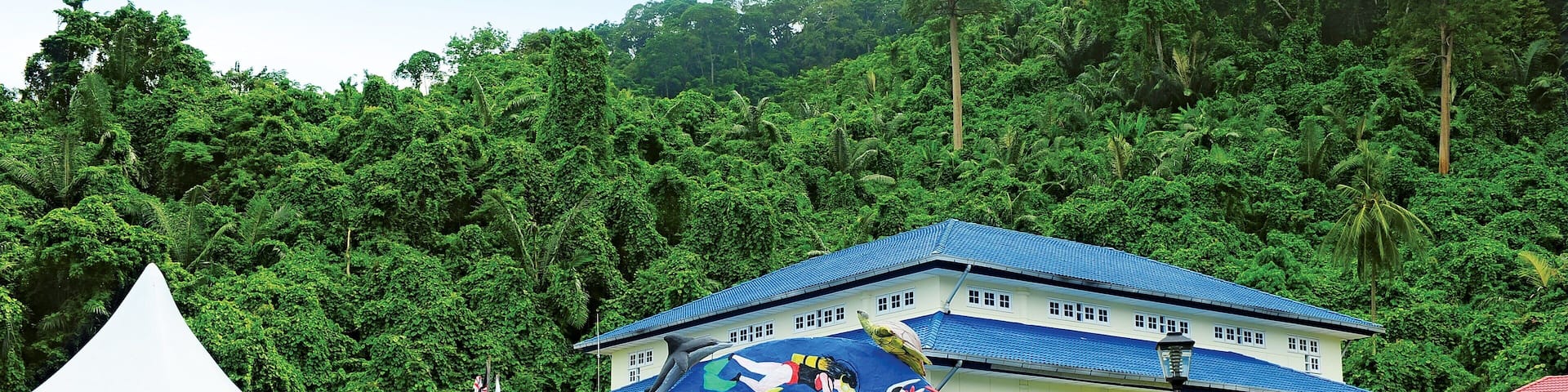 Tioman Island which includes signage and a park