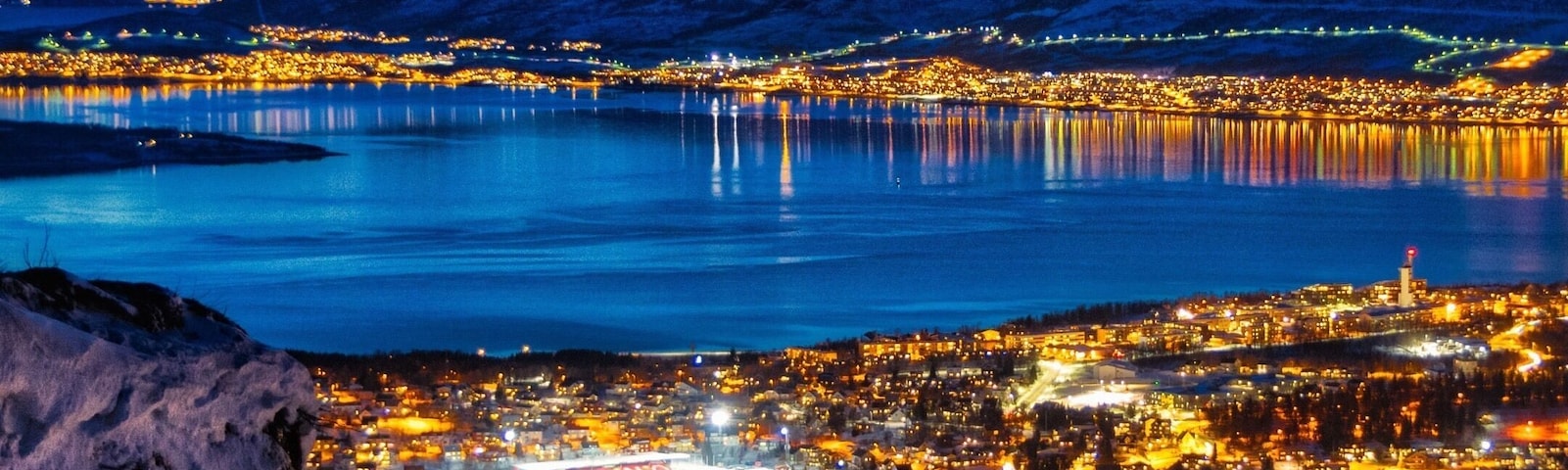 🌌Northern Lights over Tromsø - Tromsø - Troms - Norway🇳🇴
📷Nikon D7500 - ISO 100 - Nikkor 18-200mm lens f3.5-5.6 G - 24mm - f/3,5 3,0 sec
📜Some legends about the Northern Lights:
🇬🇷Anciente Greece: The words Aurora Borealis come from the Greek words “Aurora” meaning “sunrise”🌅 and “Boreas” meaning “wind”🌬️. For the ancient Greeks to have seen the lights there must have been some incredibly strong solar☀️ activity because sightings so far south are almost unheard of. The Greeks held that Aurora was the sister of Helios and Seline, the sun☀️ and moon🌕 respectively, and that she raced across the early morning sky🌌 in her multi-coloured🌈 chariot to alert her siblings to the dawning of a new day.
🇪🇺Southern Europe: It is very rare for the Northern Lights to appear over Southern Europe and such appearances require intense solar activity which usually results in red🔴 Auroras appearing in the night sky🌌. Not surprisingly, on the rare, rare occasions that they do appear, they cause quite a stir and, until fairly recently, were enough to terrify a populace unaware of the Aurora’s origin.
The poor residents of France🇫🇷 and Italy🇮🇹 for example believed the lights to be a bad omen heralding the outbreak of anything from war to plague🐀 and death💀. In Scotland🏴 and England🏴, the skies are said to have blazed red🔴 just a few weeks prior to the French Revolution⚔️ and were later considered to have been a sign of the coming revolution in their neighbour state.
🇨🇳Ancient China: Auroral sightings in China are also rare and would have been caused by a significant solar☀️ event so unsurprisingly, the ancient Chinese were in awe of the lights that sporadically illuminated their night sky🌌.
It is said that many of the early Chinese legends associated with dragons were a result of the Northern Lights. The belief is that the lights were viewed as a celestial battle between good and evil dragons🐉 who breathed fire🔥 across the firmament.
❓Did you know that the astronauts on board the International Space Station are at the same altitude as the Northern Lights and see them from the side?