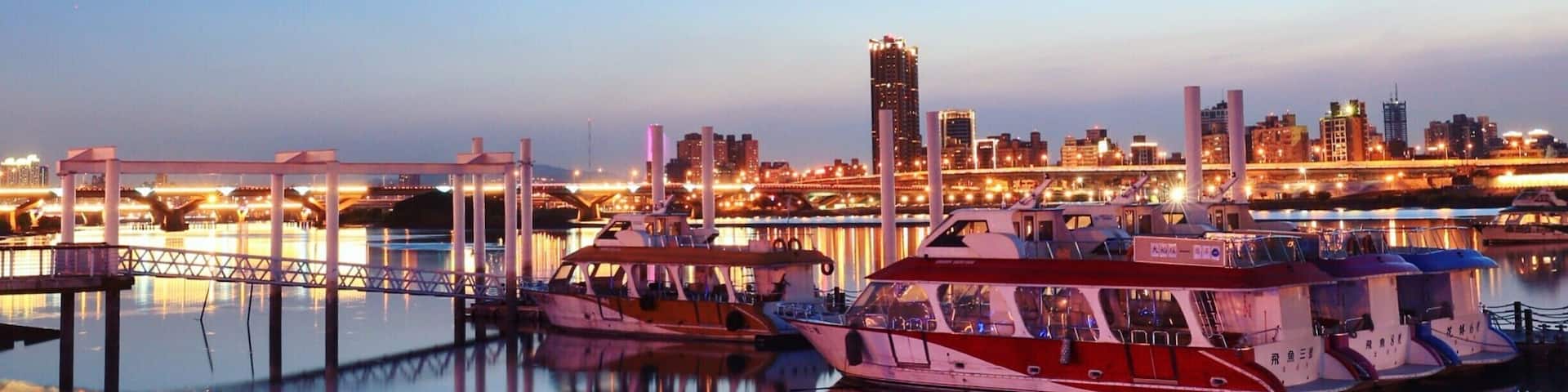 - -
#Dadaocheng #DadaochengWharf #Taiwan #asia #iseetaiwan #island #taipei #amazing #nightscape #nightview #amazingtaiwan #reflection #river #riverside #riverbank #Bridge #cityscape #cityview #landscape #nighttime #nightshot #nightboat #nightboating #nightlights #nightriver #color #sky #cityscape #sunset #igerstaiwan #travel