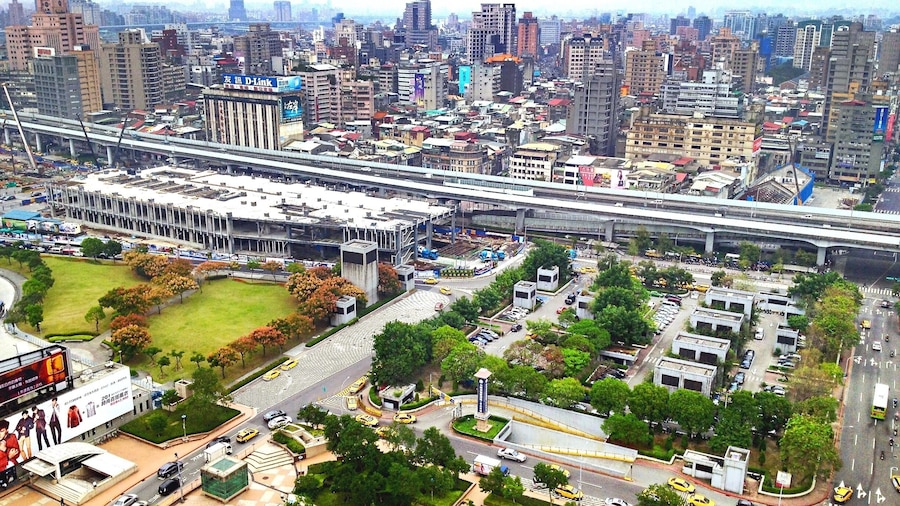 Looking down to City Centre of Taipei City (èșććž) from my hotel room. Taipei City is the capital city of the Republic of China (commonly referred to as Taiwan
