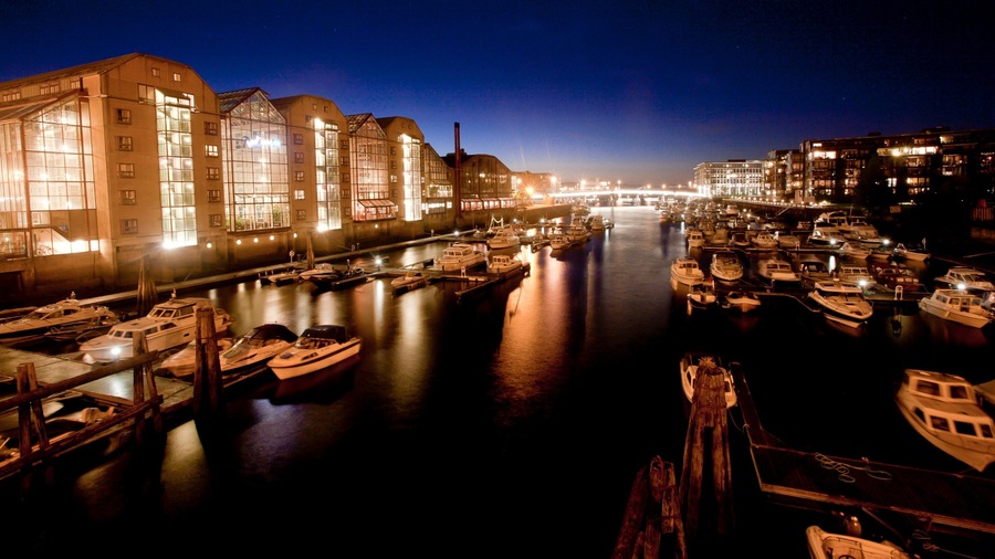 Trondheim featuring a bay or harbour, a coastal town and a bridge