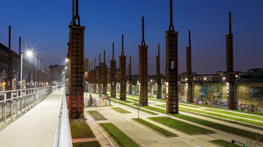 My city at night. #BvsCities #UrbanJungle