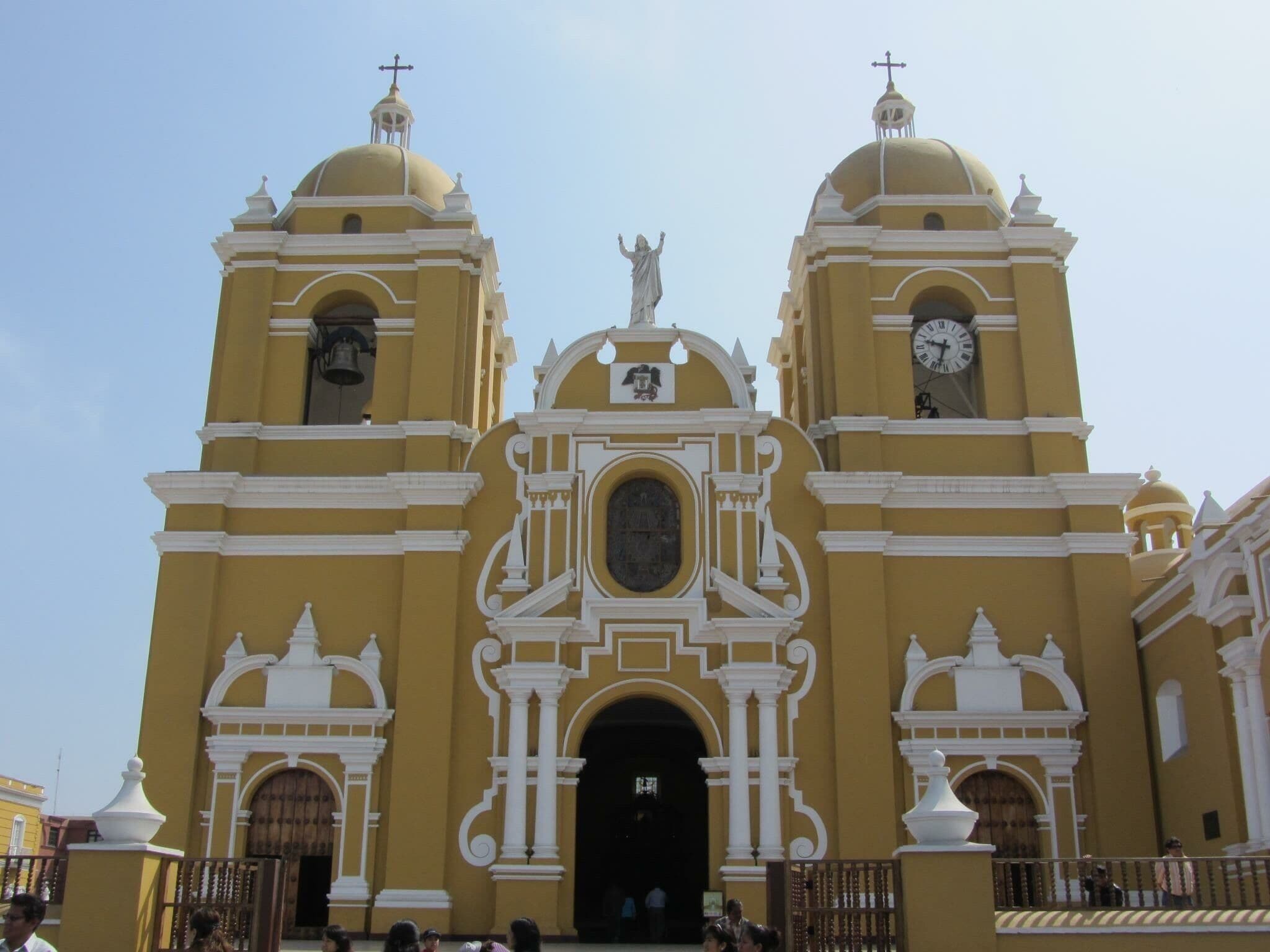 Our hotel the Libertador, which was in an old colonial house, was just across the Plaza de Armas from the Cathedral