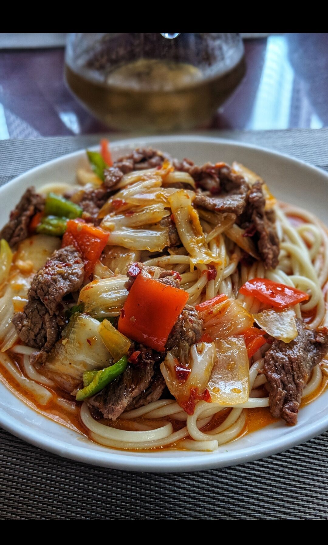 In the Uyghur neighborhoods in Almaty, you can find this traditional called Lagman (лагман). It consists of handmade noodles and a sauce with meat and vegetables with just a small kick from the chilis. It's a must try here in Kazakhstan!
#food #culture #traditional #centralasia #eat