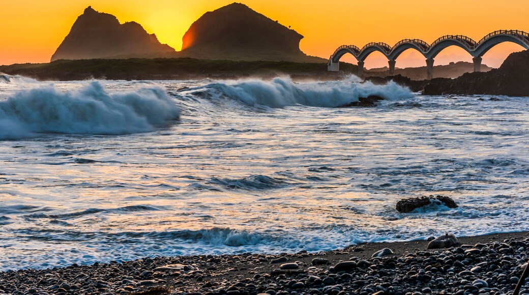 Landscape View Of The Beautiful Eight Cross-Sea Arch Bridge Across Pacific Ocean Coast At Sanxiantai Islet (Three Saints Island), East Coast National Scenic Area, Taitung, Taiwan.