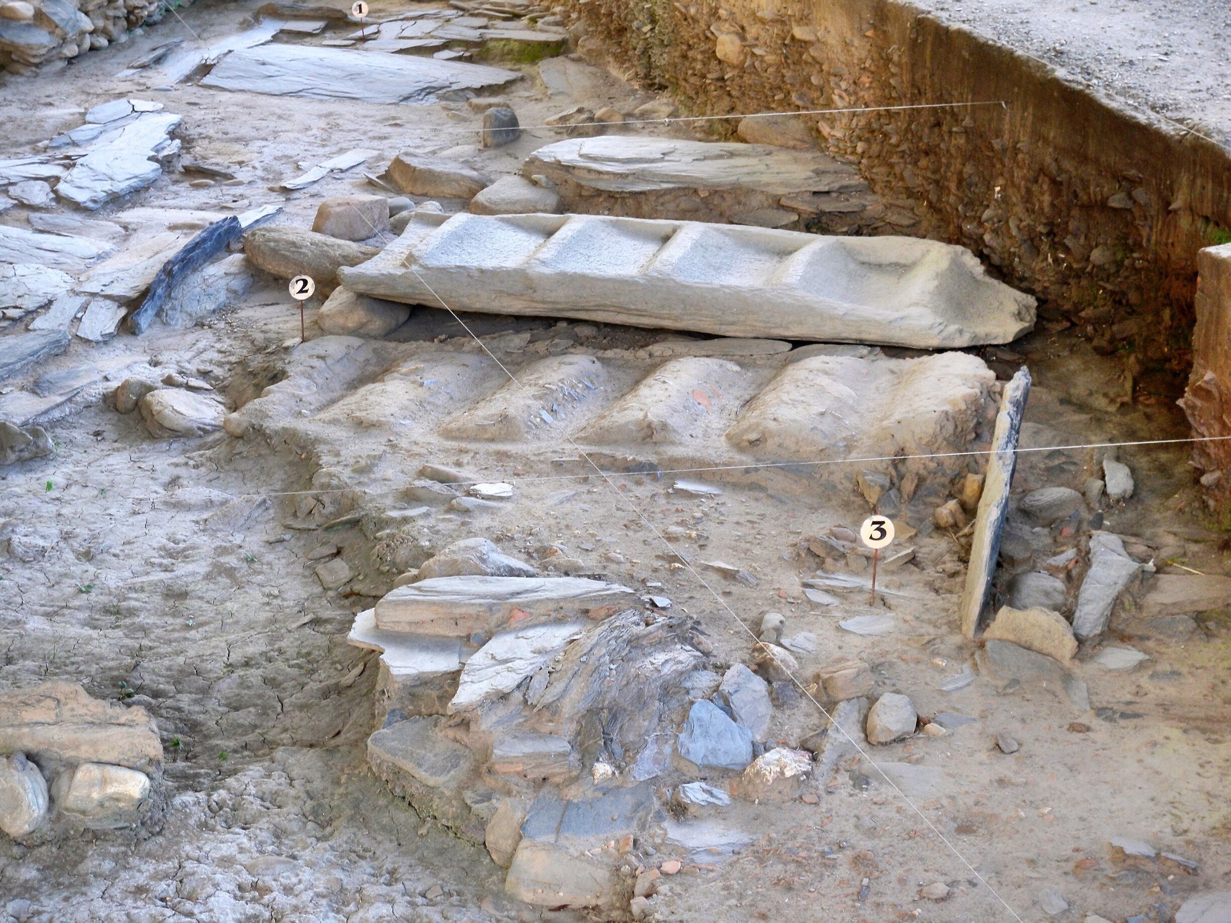 Peinan Culture Park (卑南文化公園) - the birthplace of the civilizations of Southeast Asia and the Pan-Pacific Ocean.
The National Museum of Prehistorya (國立臺灣史前文化博物館) together with the Peinan Culture Park (卑南文化公園) are Taiwan’s first and also the most complete world-class museum and site of archaeology that represent Peinan culture. Peinan Culture Park has been built up around the prehistoric site, allowing visitors to view the excavation work in progress.
#InStone #Taiwan #Asia #Taitung #AncientRuins #History Photo Contest