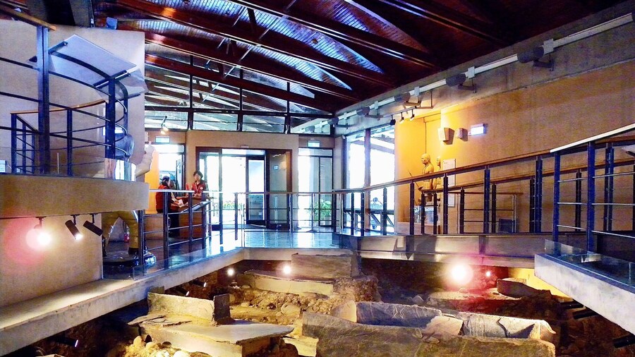 Peinan Culture Park (卑南文化公園) - the birthplace of the civilizations of Southeast Asia and the Pan-Pacific Ocean.
Established at the old Peinan Site, this prehistoric site of Peinan Culture Park