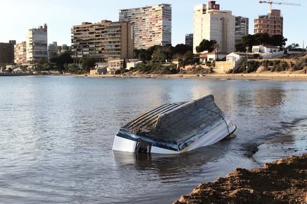Abandoned #beach #lifeatexpedia
