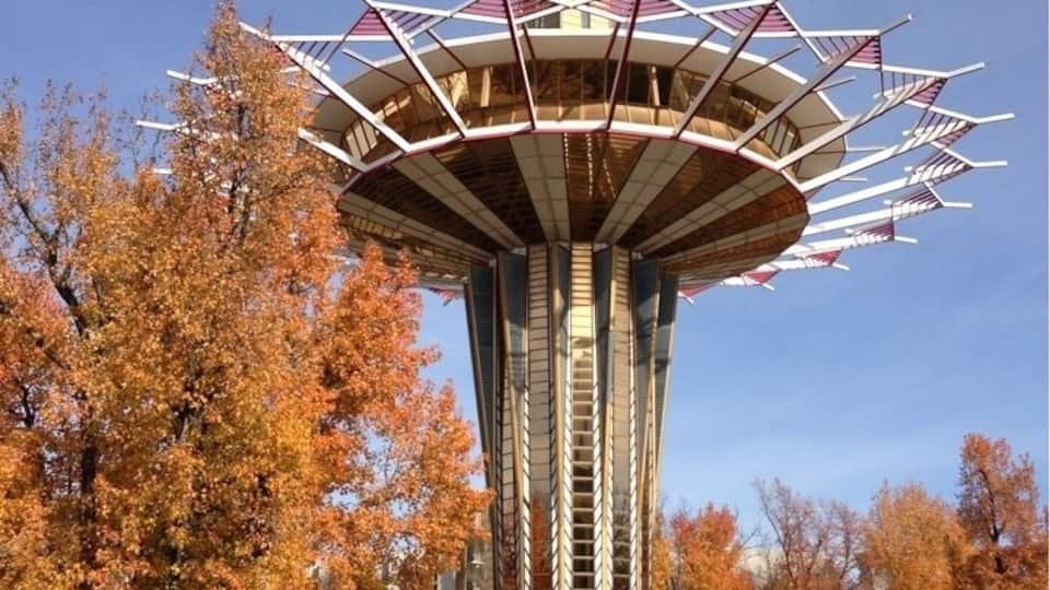 Either the Prayer Tower Visitors Center, or the spaceship that brought Oral Roberts to our planet...