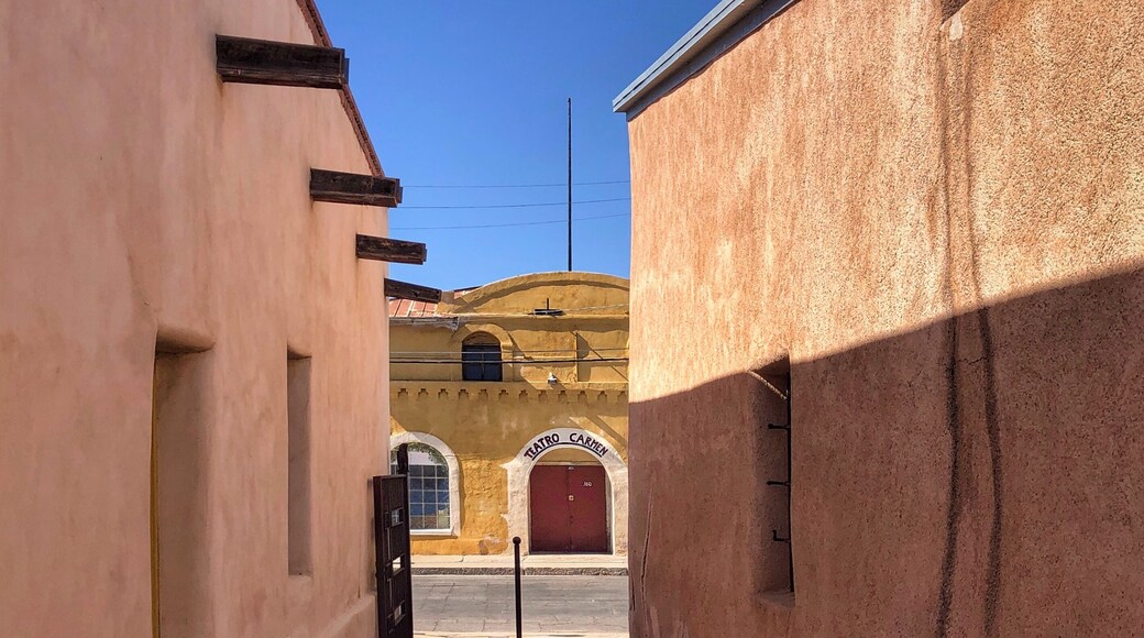 #trovember — The quiet streets just south of Tucson’s downtown are still home to this desert city’s adobe soul. The Barrio Viejo is full of 19th-century Sonoran buildings, perfect for quiet architectural wandering...