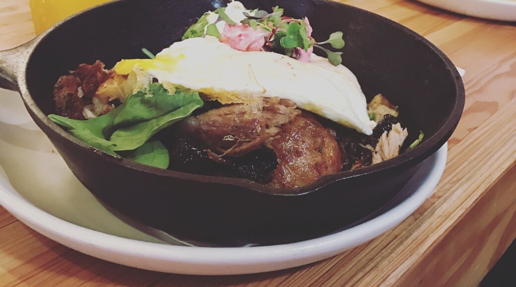 Usually don't post many food places but this place is a must! #brunch #tucson #arizona #foodiefinds