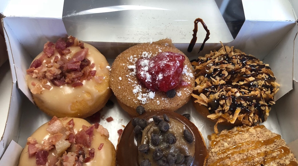So many options! Choose your own toppings. Can you tell maple bacon is my favorite? I believe this is a franchise from Pittsburgh. There are two locations in Michigan - Portage and Traverse City.